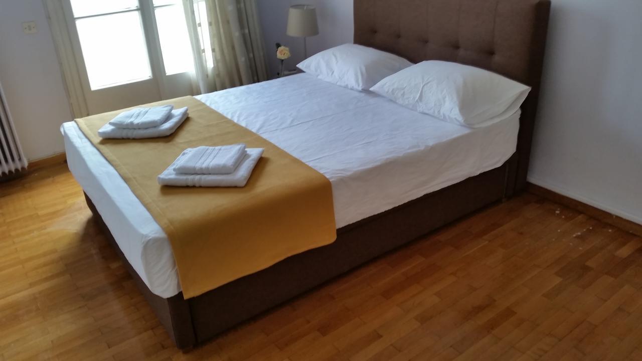אתונה Victoria Grand Apartments מראה חיצוני תמונה