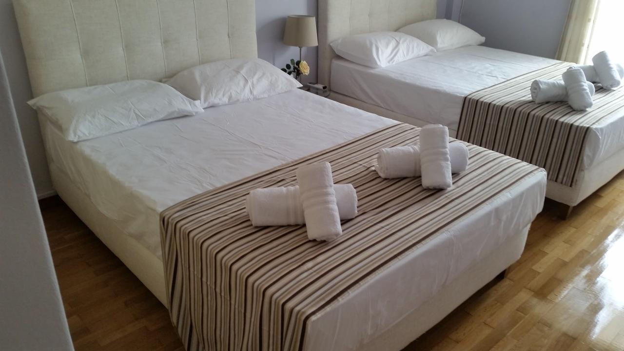 אתונה Victoria Grand Apartments מראה חיצוני תמונה