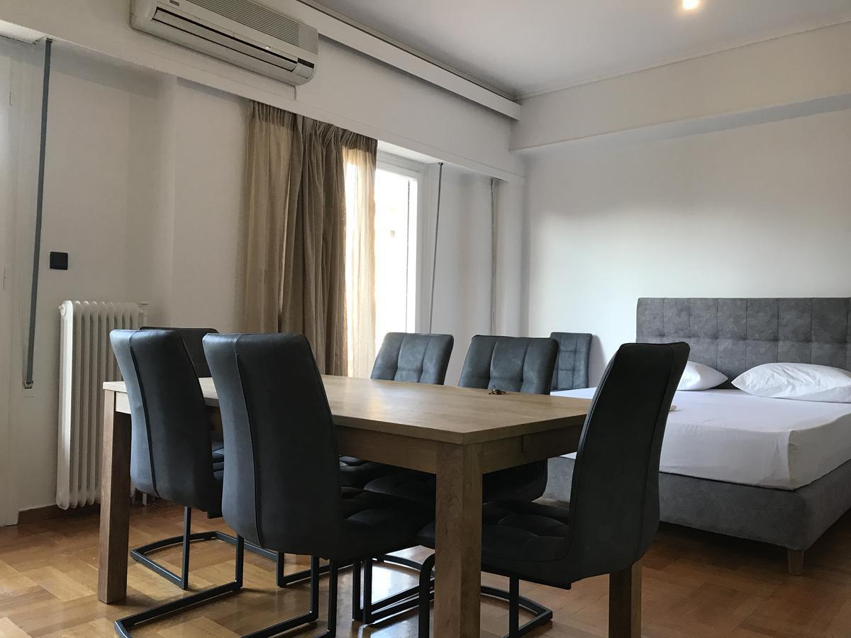 אתונה Victoria Grand Apartments מראה חיצוני תמונה
