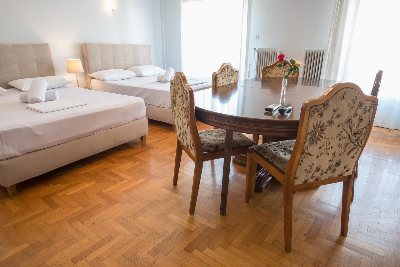 אתונה Victoria Grand Apartments מראה חיצוני תמונה